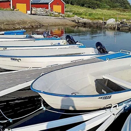 6 Person In Aukra
