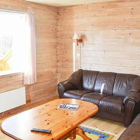 6 Person In Vakantiehuis Aukra