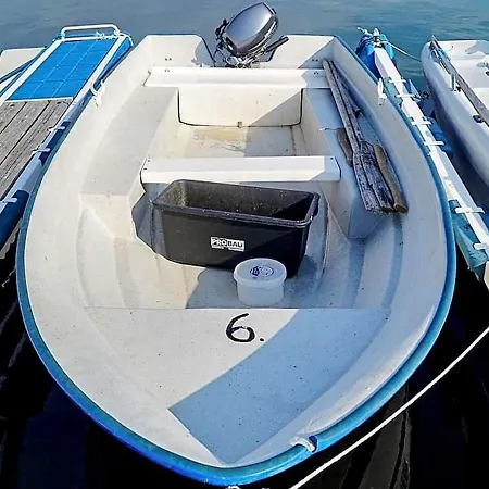 6 Person In Vakantiehuis Aukra