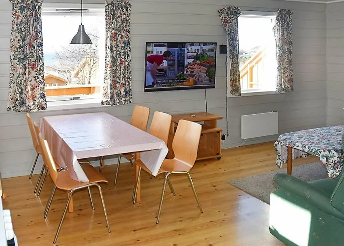 Vakantiehuis 6 Person In Aukra